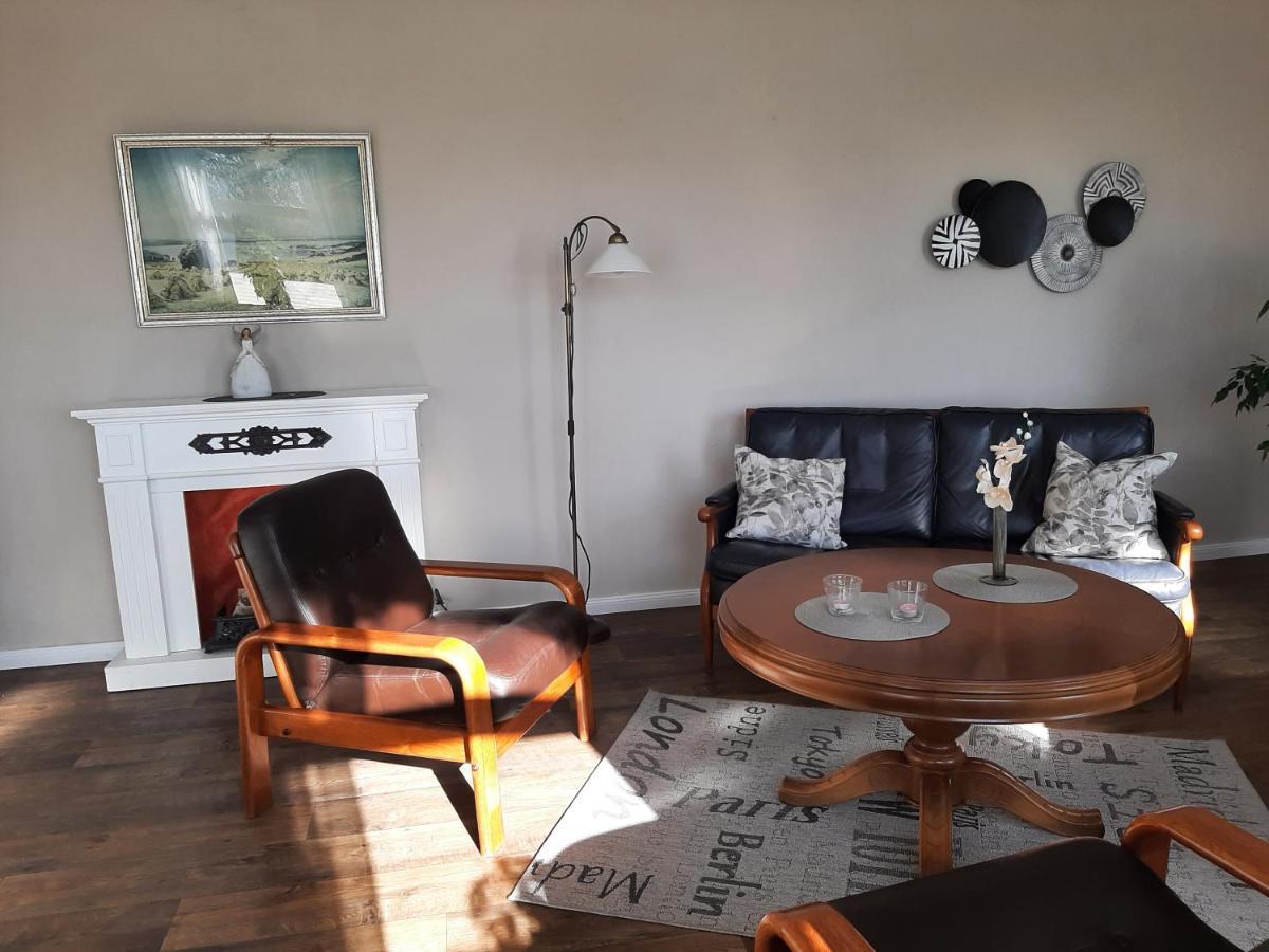 Schöne Ferienwohnung Im alten Gasthaus in Stoltebüll Exterior foto