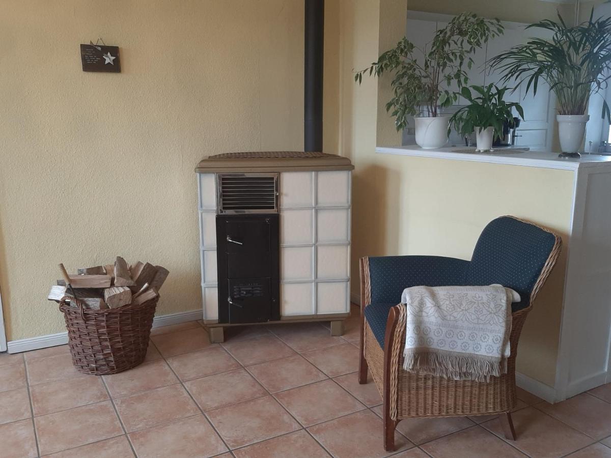 Schöne Ferienwohnung Im alten Gasthaus in Stoltebüll Exterior foto